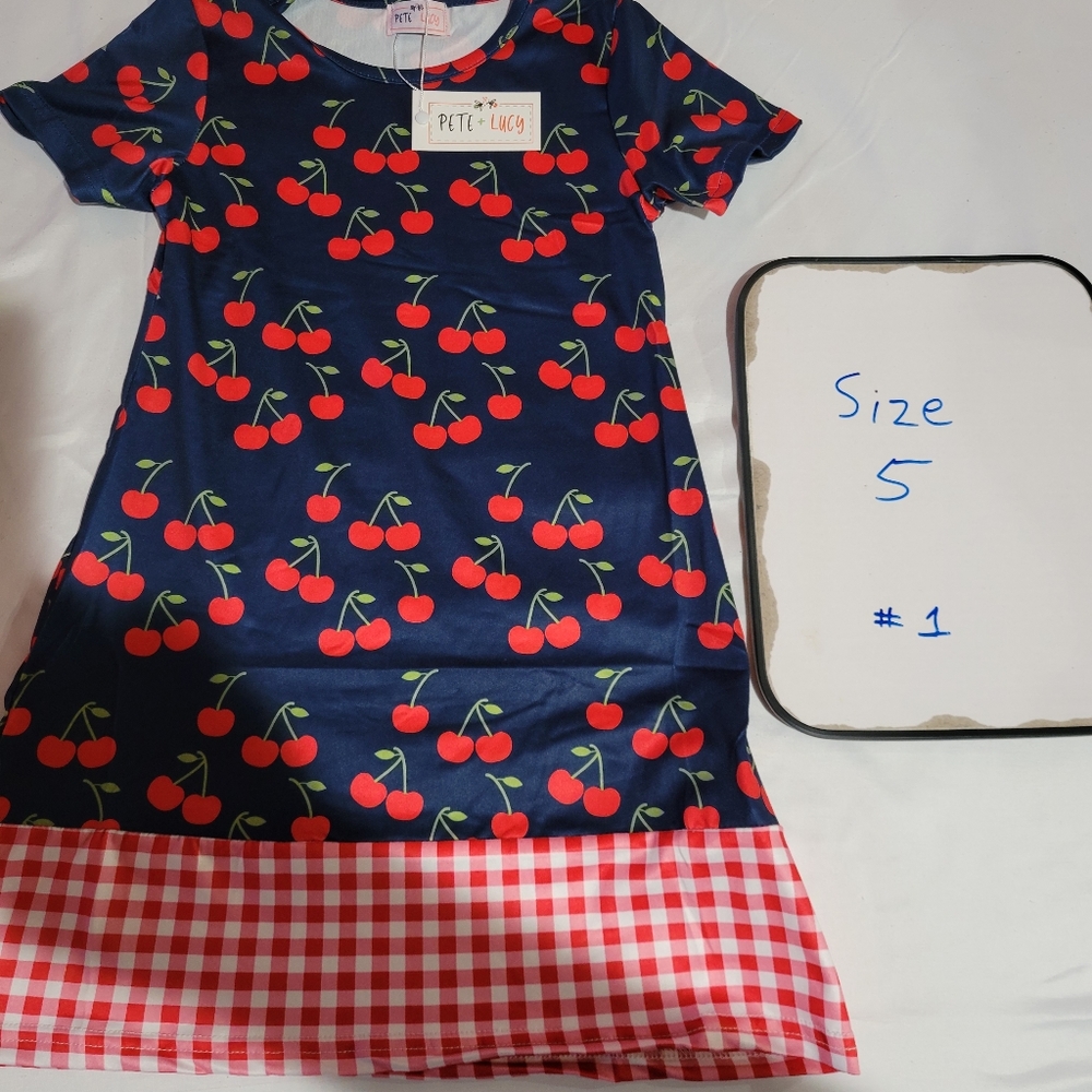 Pete&Lucy Short Sleeve Dress